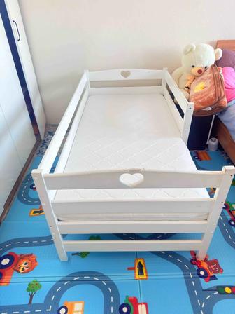 Детская кровать 160х80 с матрасом