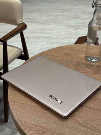 Продам ноутбук