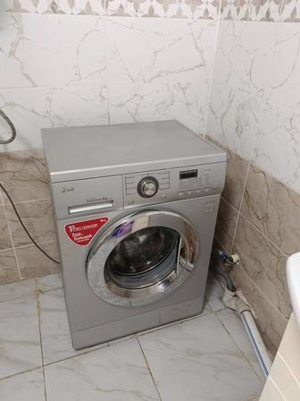 Продам стиральную машину
