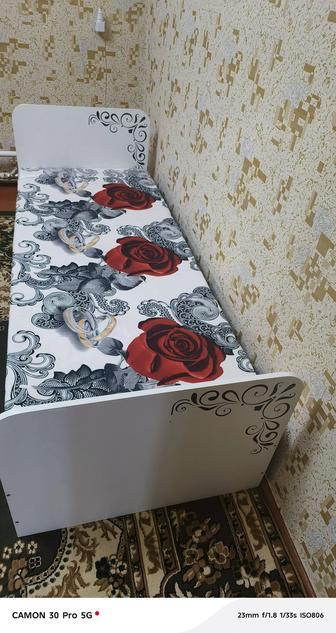 Продам кровать односпальная