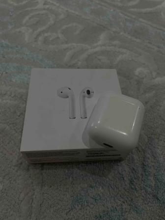 Продам наушники Apple AirPods