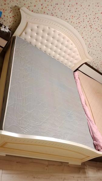 Продам кровать