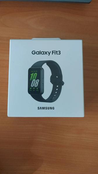 Фитнес часы Samsung galaxy Fit3