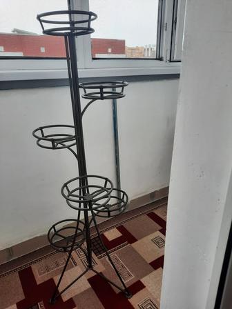 Подставка для цветов