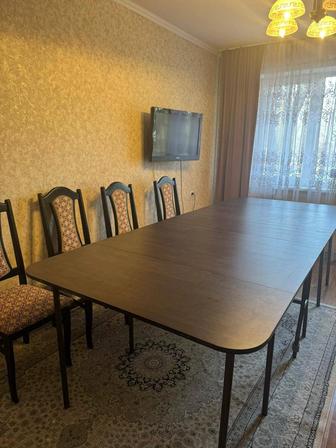 Продам Стол и Стулья в отличном состоянии