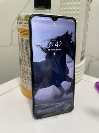 Продам телефон