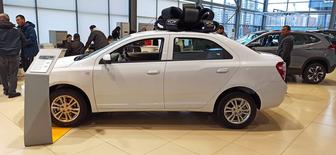 Аренда прокат авто новый Кобальт, для такси, курьер