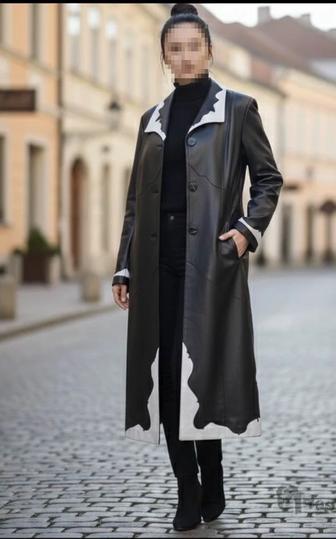 Кожаный плащ оригинальный