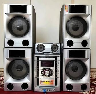 Музыкальный центр