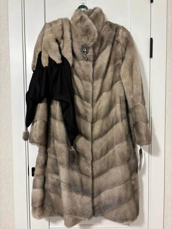 Норковая шуба серая и платок. Новые. 50-52 размер.