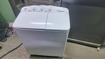 Продам машинку полуавтомат.