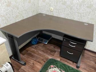 Ресепшен стол