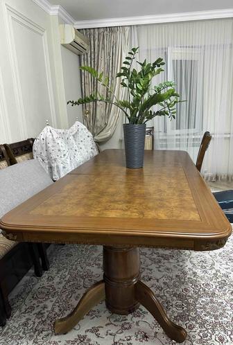 Продается стол для зала 2,5-3,5 м