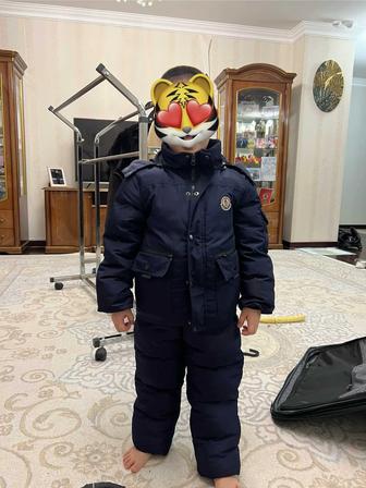 Комбинезон Moncler