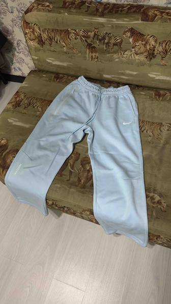 Продам спортивные трико Nocta blue