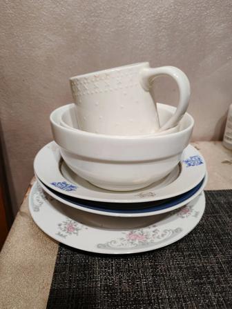 Посуда, тарелки, кружка б/у