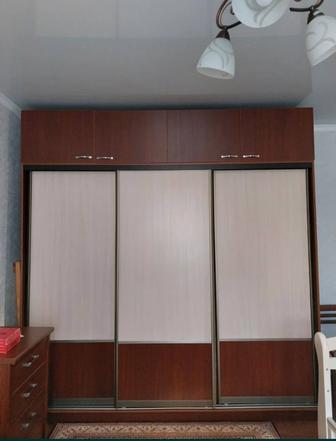 Продам шкаф-купе и кровать с матрасем