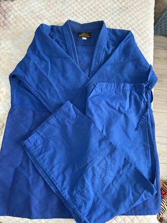 Продается кимоно