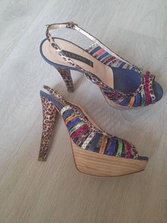 Женская обувь, босоножки