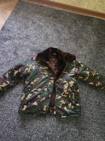 Срочно продаю военную зимнюю куртку, новая, теплая размер L