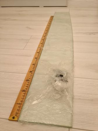 Продам полку из прочного закаленного стекла.