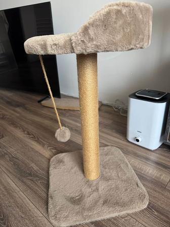 Лежанка для кота