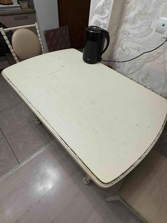 Продам стол