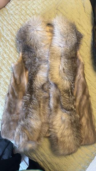 Безрукавка натуральная мех норка оригинал