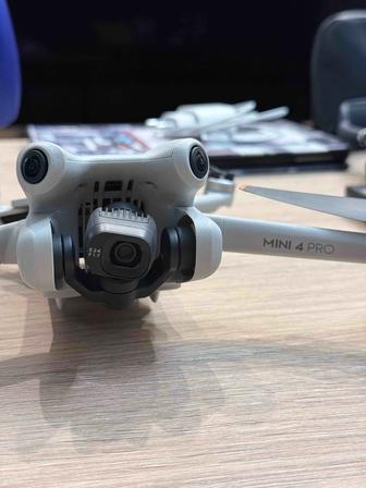 Продается Дрон DJI Mini 4 Pro