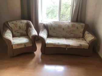 Диван и кресло