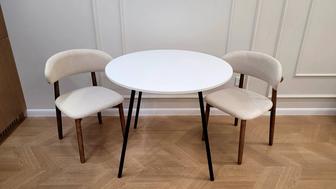 Продам стол и стулья