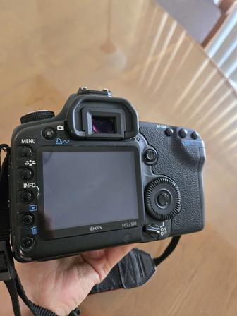 Canon 5D mark ii body