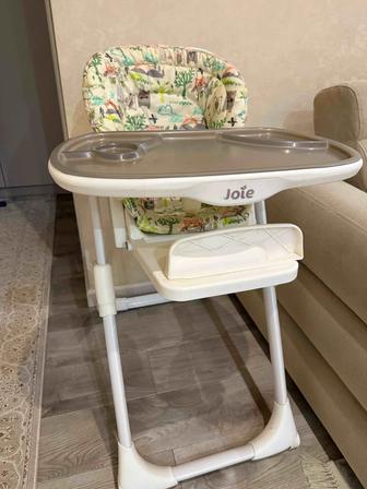 Детский стульчик Joie