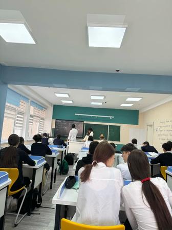 преподаватель по физике