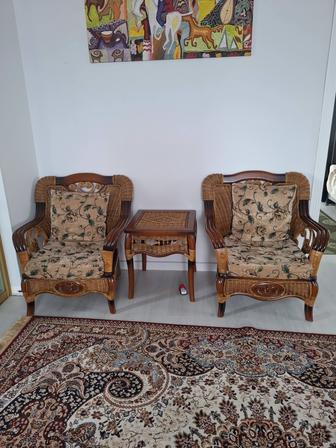 Продам б/у ротанговая мебель комплект из 9 предметов