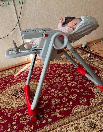 Продам стульчик для кормления