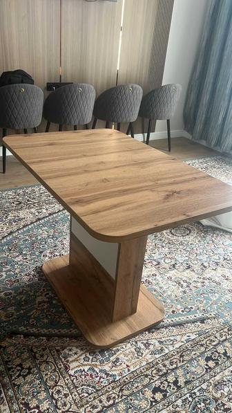 Стол кухонный