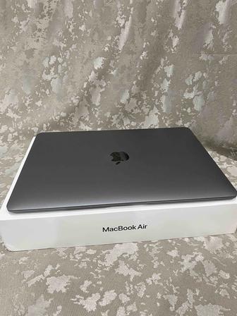 MacBook Air 13