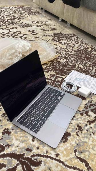 MacBook Air 13