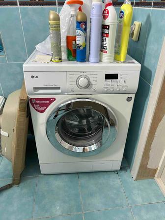 Продам стиральную машинку