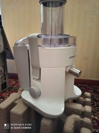 Продам соковыжималку