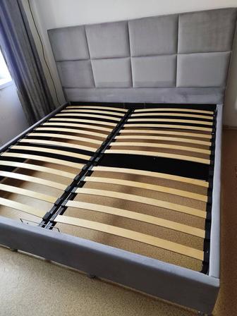 Продам кровать двухспальная