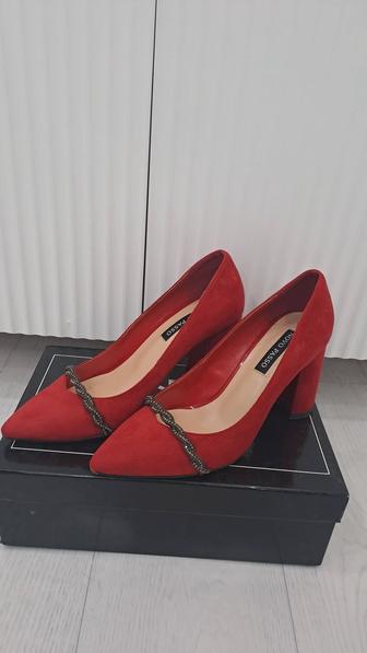 Туфли,кроси