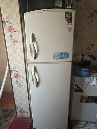 Холодильник