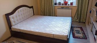 Продам двухспальную кровать