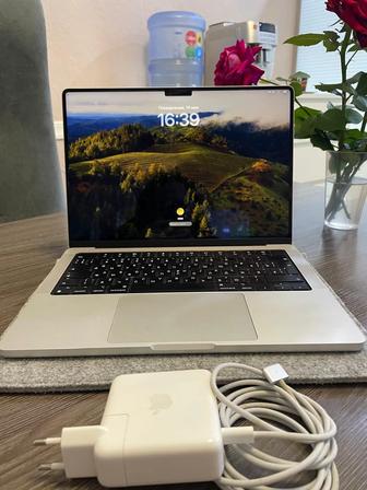 Продажа Macbook Pro 14 M1 Pro 2021г.