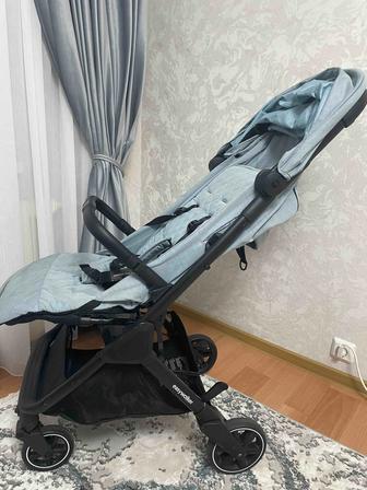 Продам удобную коляску изиволкер джеки (Easywalker jackey)