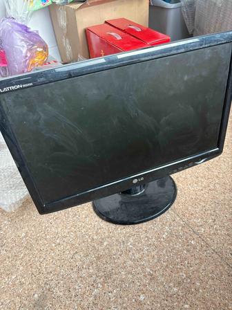 Монитор LG