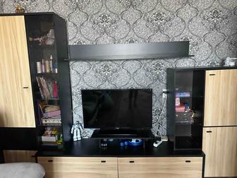 Продам шкаф горку в зал