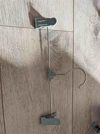 Вешалка с пришепками